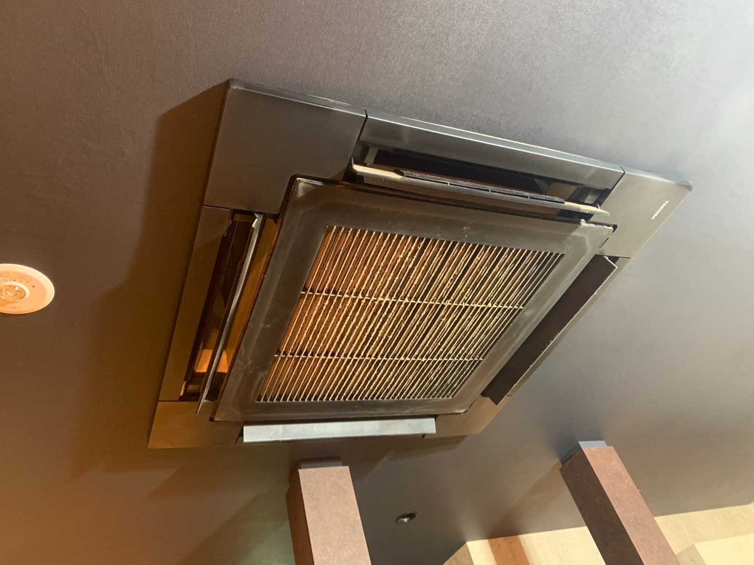 業務用エアコン